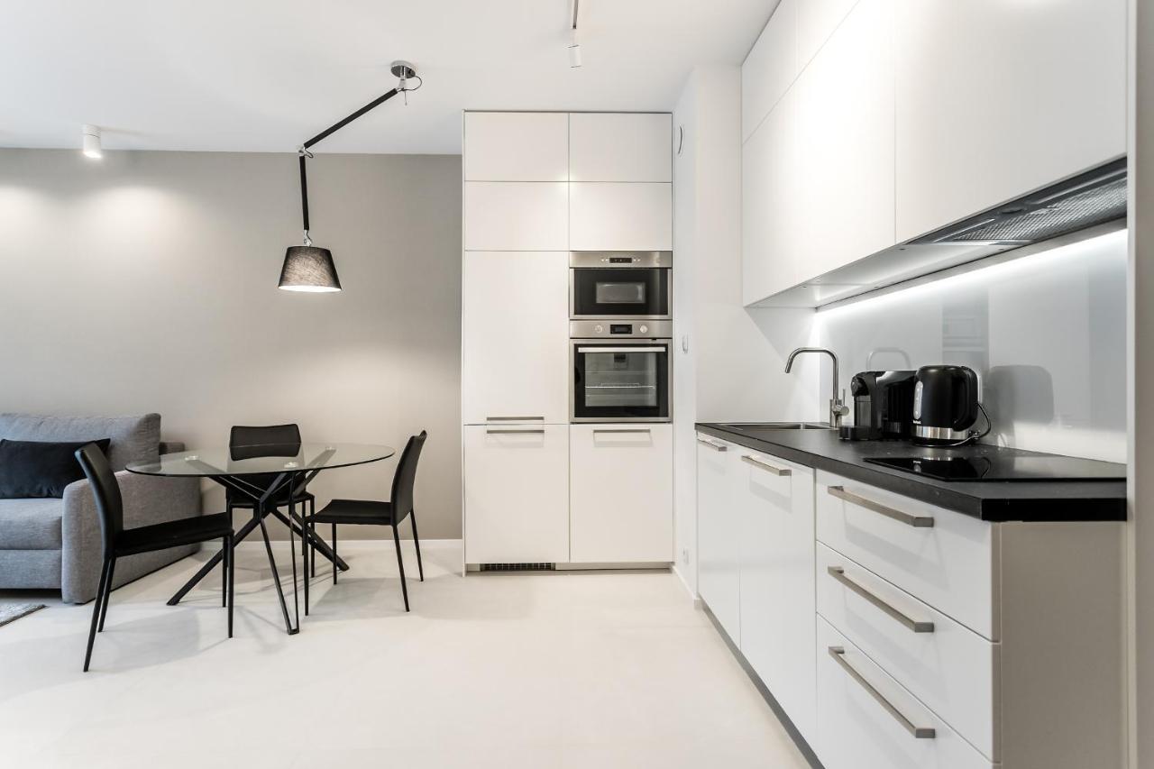 Mennica Residence Apartments By P&O Serviced Apartments Varsovia Exterior foto