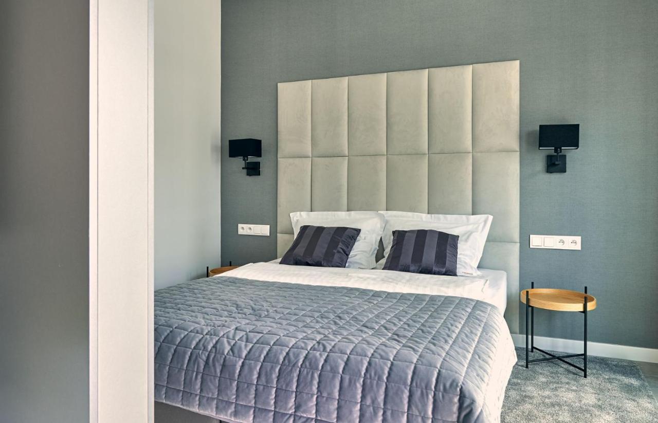 Mennica Residence Apartments By P&O Serviced Apartments Varsovia Exterior foto