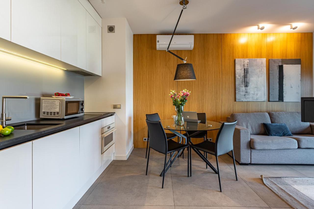 Mennica Residence Apartments By P&O Serviced Apartments Varsovia Exterior foto