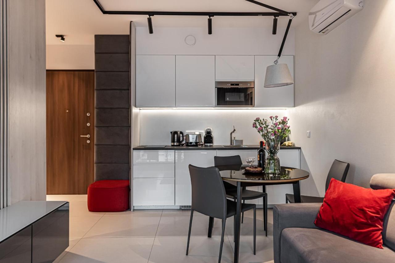 Mennica Residence Apartments By P&O Serviced Apartments Varsovia Exterior foto