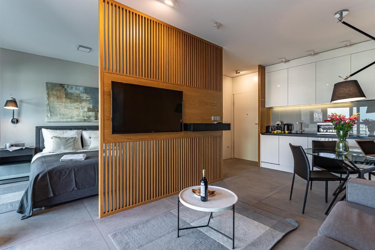 Mennica Residence Apartments By P&O Serviced Apartments Varsovia Exterior foto